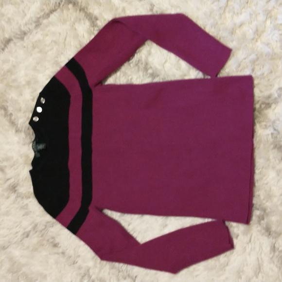 Ralph Lauren woman's size M knit cotton blend sweater with logo buttons - Picture 11 of 11